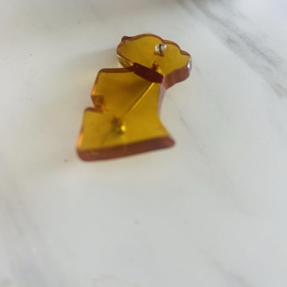 Vintage Butterscotch Bakelite Scotty Dog Brooch Pin Red Collar & Nose Art Deco - Picture 9 of 11